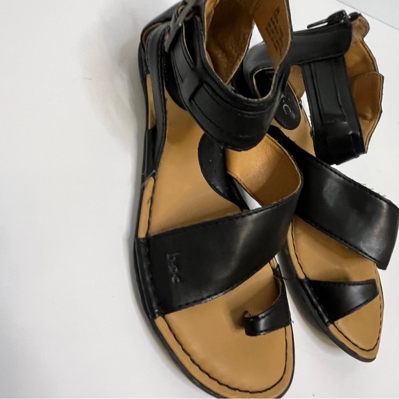 b.o.c. Leila Black and Tan Gladiator Sandals Women's Size 6 - Picture 11 of 13